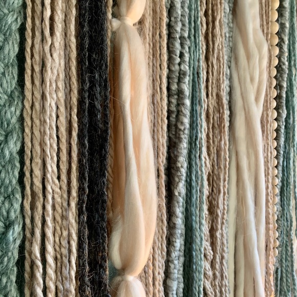 SOLD || Tapestry, Yarn Tapestry, Yarn Wall Hanging - Picture 4 of 5